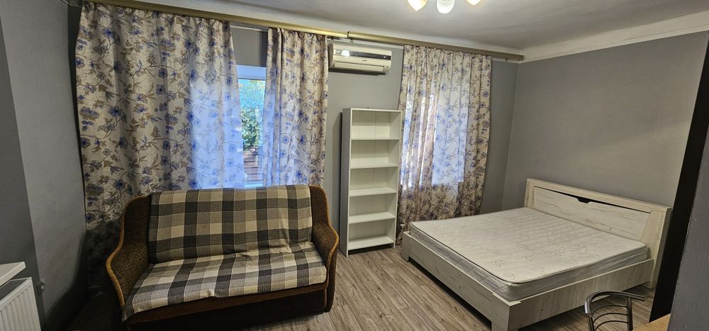 Сдам дім на довготривалий термін р-н пр. Металаругів