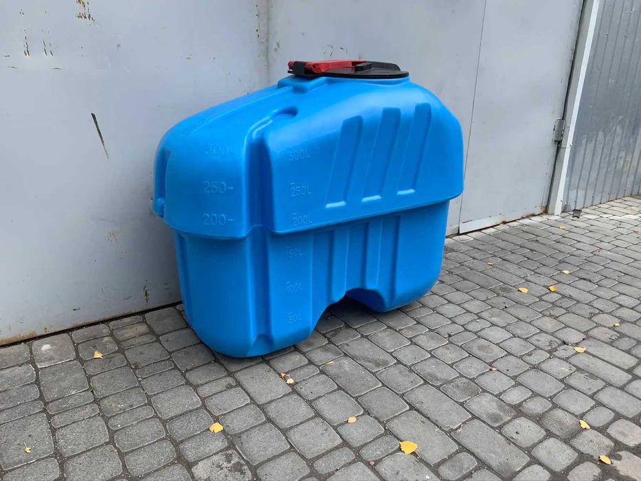 Поліетиленова ємність для обприскувача 300л (Бочка)