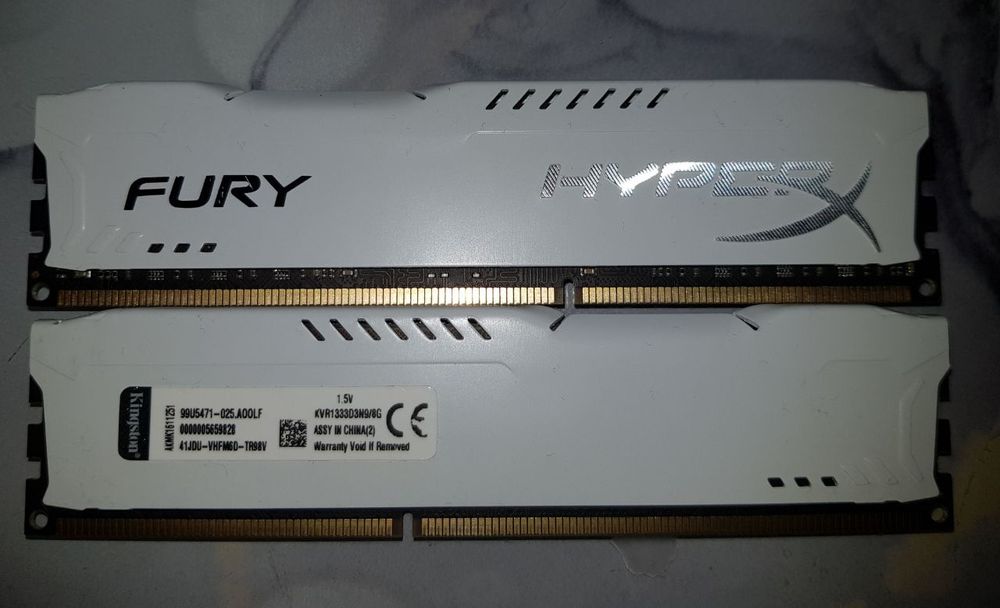Оперативная память Kingston HyperX ddr3  2*8gb