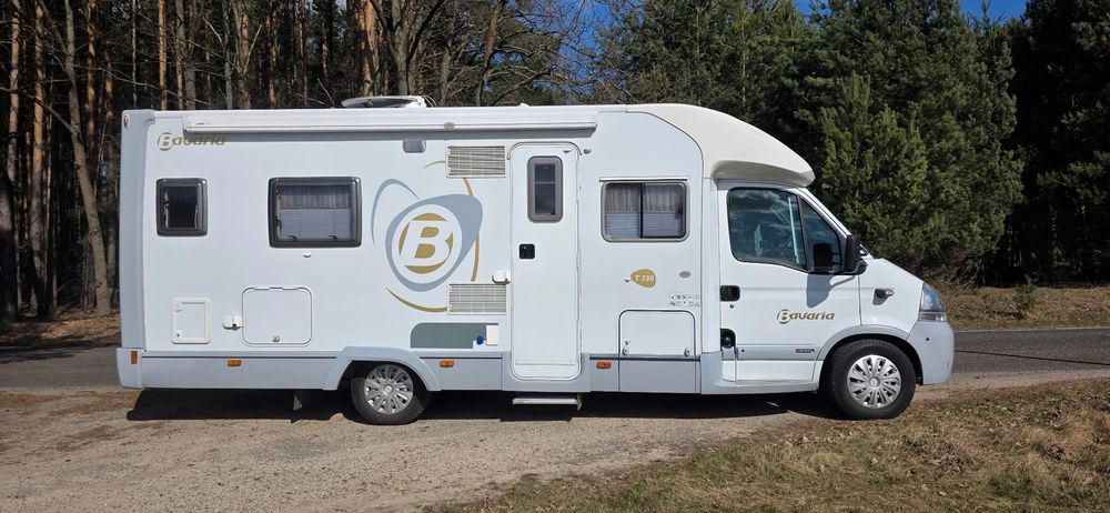 Renault Master  Renault Master Bavaria T730 Bogate wyposażenie - garażowany