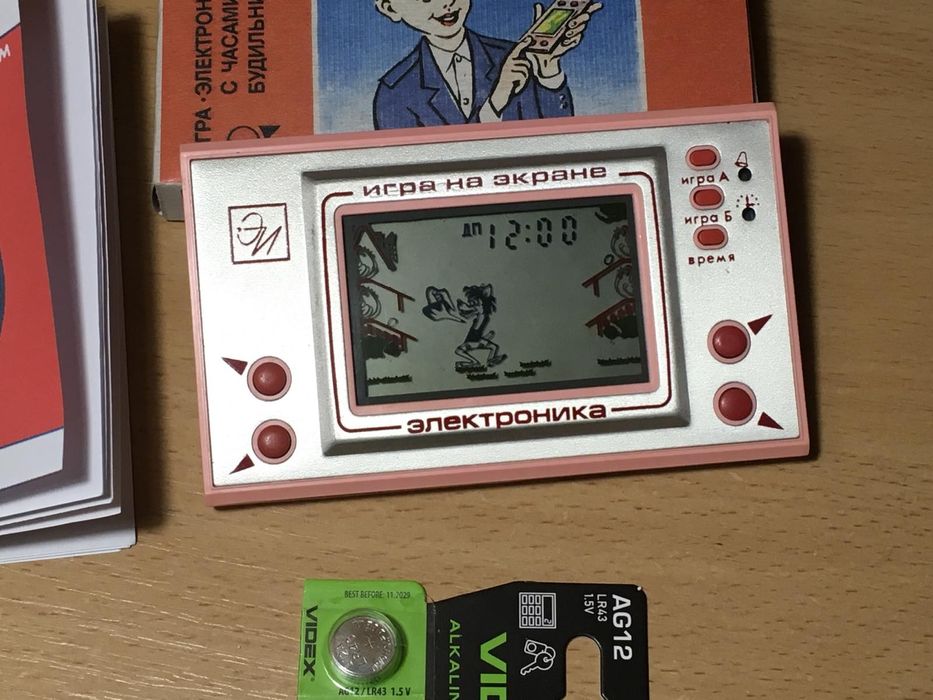 Новая игра электроника волк ловит яйца ну погоди