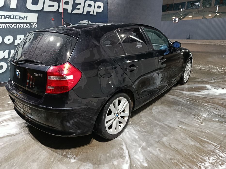 Продам БМВ  2.0 6ст.