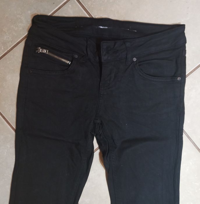 Jeansowe czarne spodnie never denim XS