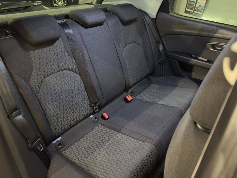 SEAT Leon 1.6 TDI Style by Sport