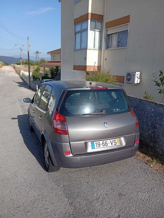 Megane scenic excelente carro