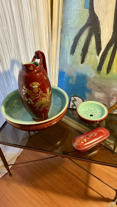 Raro Conjunto de ToaleteSéc. XIX  Completo e Impecável