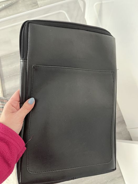 Capa em pele para portátil ou tablet