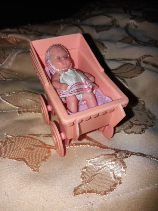 Коляска для пупсика