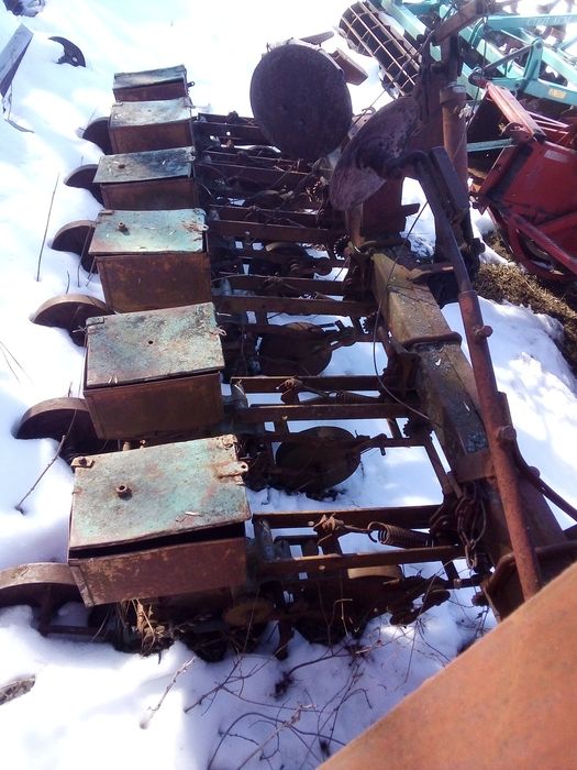 Продам сеялку ССТ6