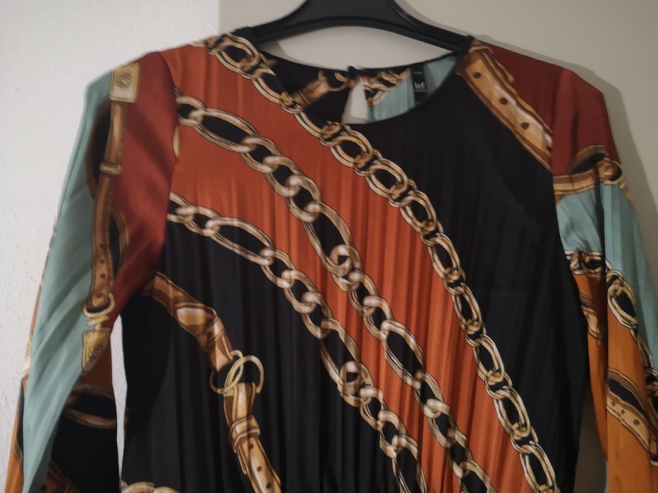 Elegancka sukienka Zara rozm. M