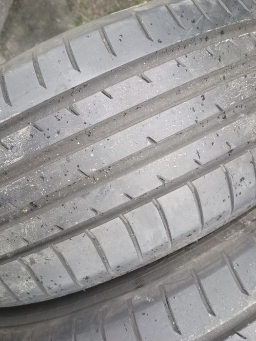 Opony 235/50 R20 nowe toyo
