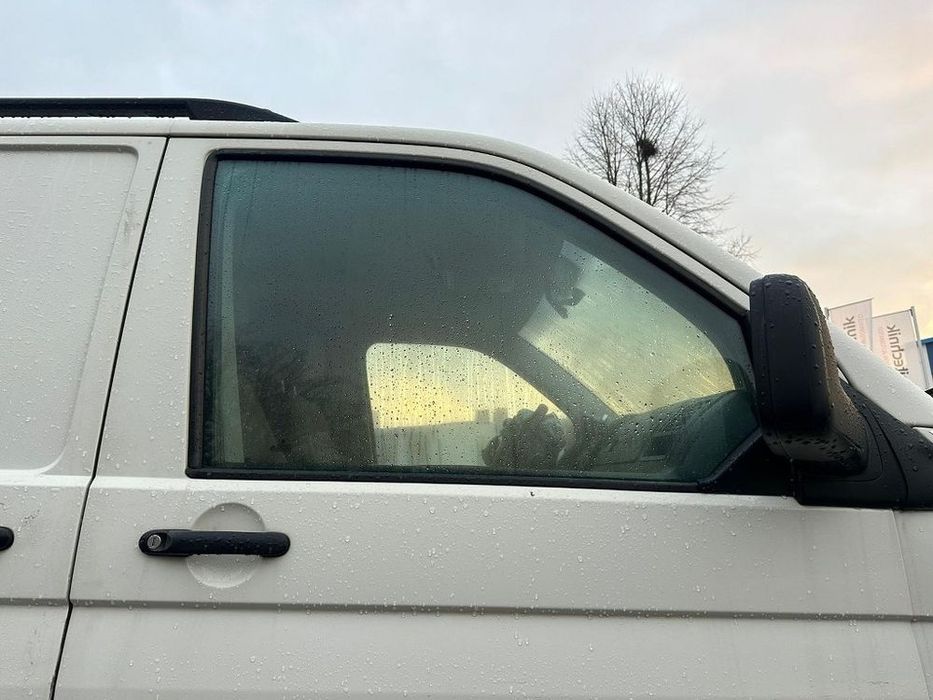 drzwi przednie prawe przód kompletne vw transporter t5 t5 lift 2003-20