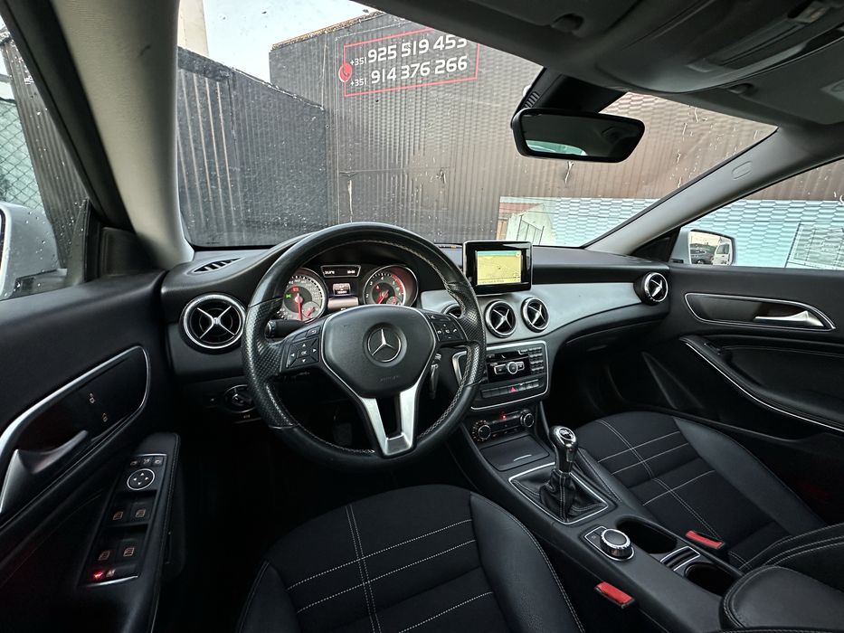 Mercedes CLA 180 CDI ‘ Sedan ‘   GARANTIA