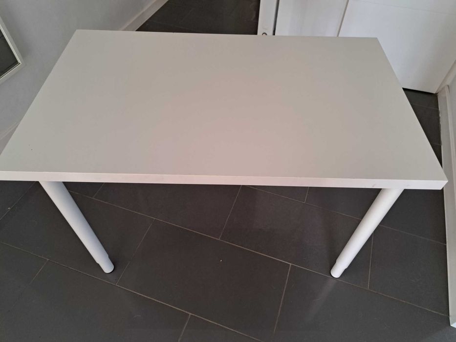 Regulowane biurko Ikea