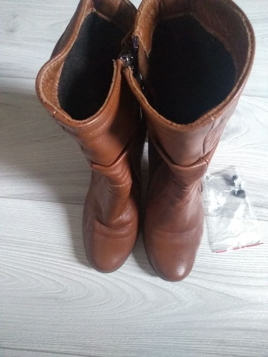 Kozaki, botki damskie.  Jak nowe ! Rozm 38