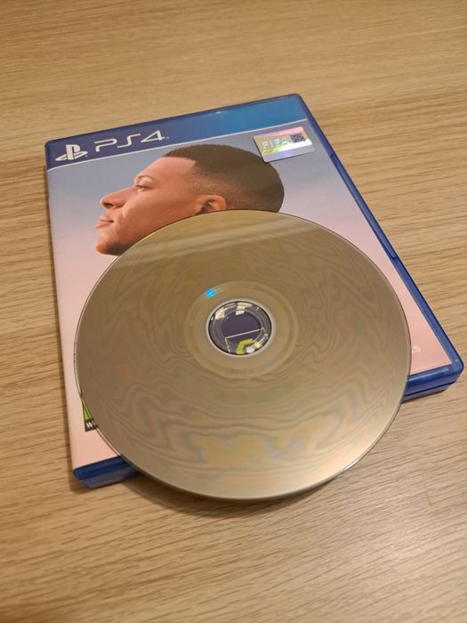 Jogo FIFA 22 Playstation 4 PS4