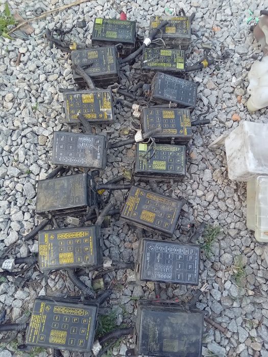 Корпус воздушного фільтра на Део Ланос. Розборка