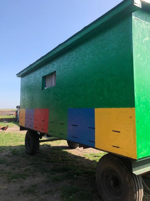 Продам бджолопавільйон