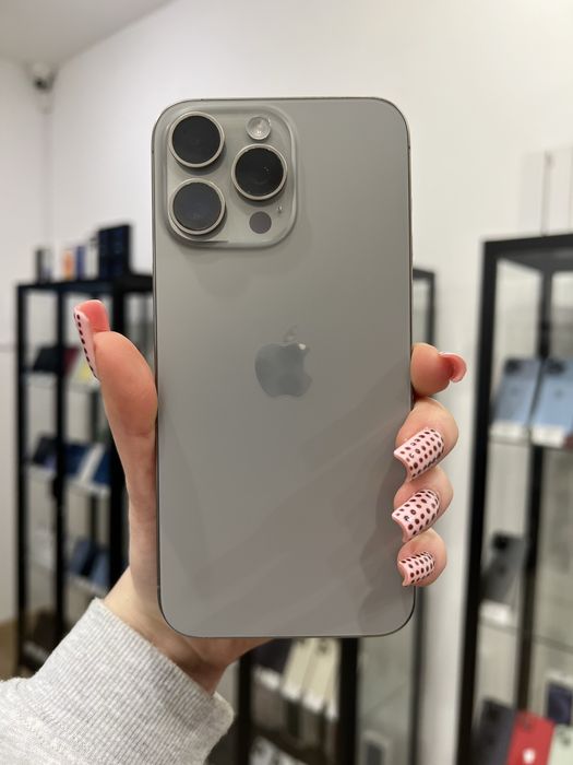 Telefon iPhone 15 PRO MAX 256GB Szary Apple Gwarancja iTrade