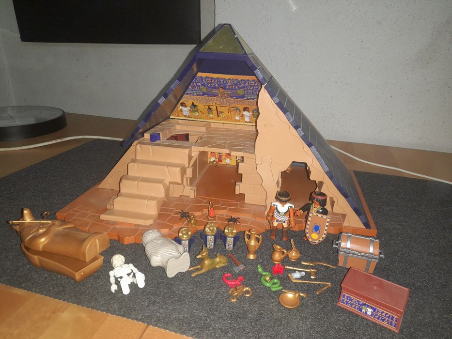 Conjunto de mais de 150 peças Playmobil