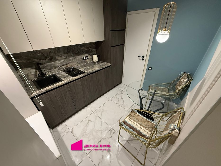 Арендат 2к квартиры в центре, Сечевых Стрельцов, Чкалова, Палермо