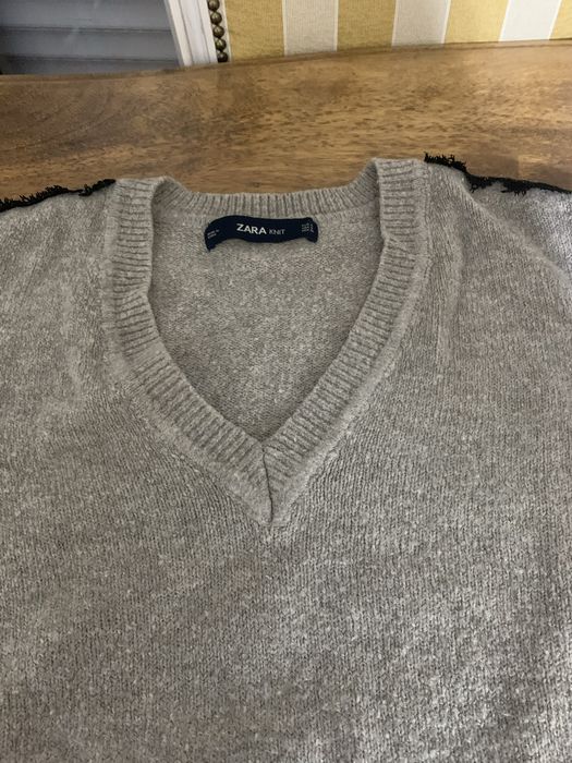 Camisola de Inverno “Zara” tamanho S, bege, decote em V