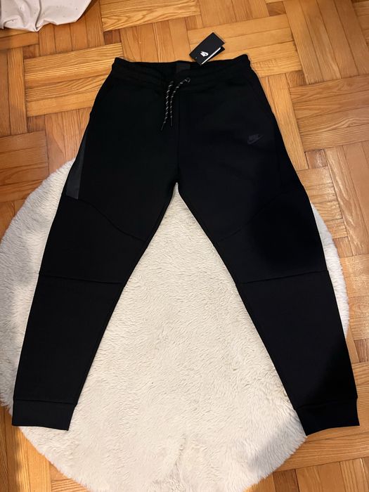 Komplet dresowy Nike Tech Fleece