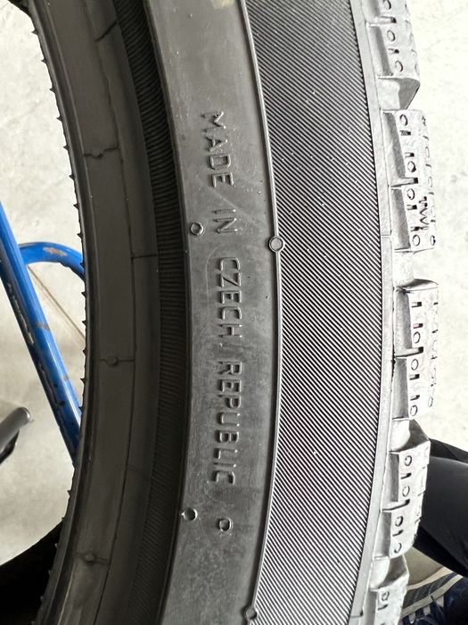 265/35/19+245/35/19 R19 Continental ContiWinterContact TS830 4шт зима