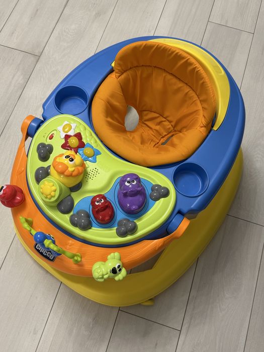 Ходунки chicco в ідеальному стані.
