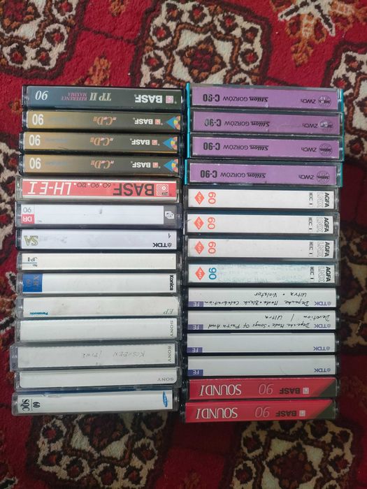 Kasety magnetofonowe mix 51 sztuk