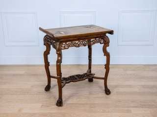 Антикварні столики у стилі Віардо