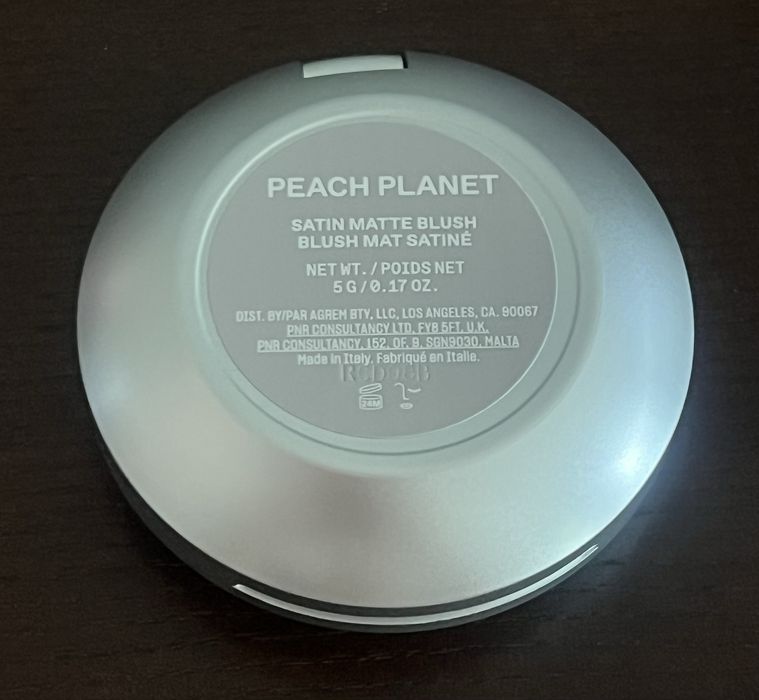 Róż r.e.m. beauty blush Peach Planet