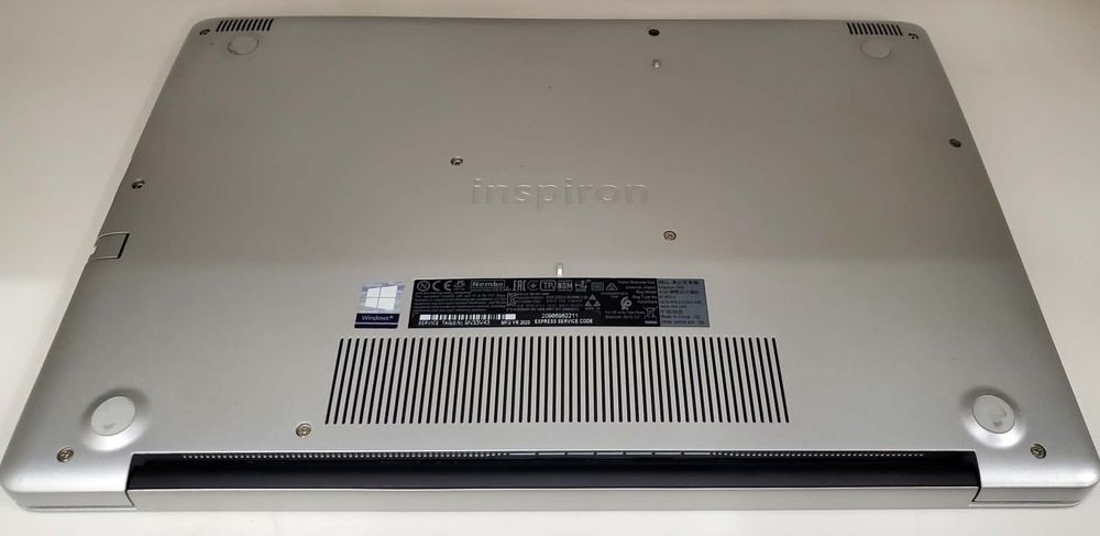 Dell laptop Inspiron 3593