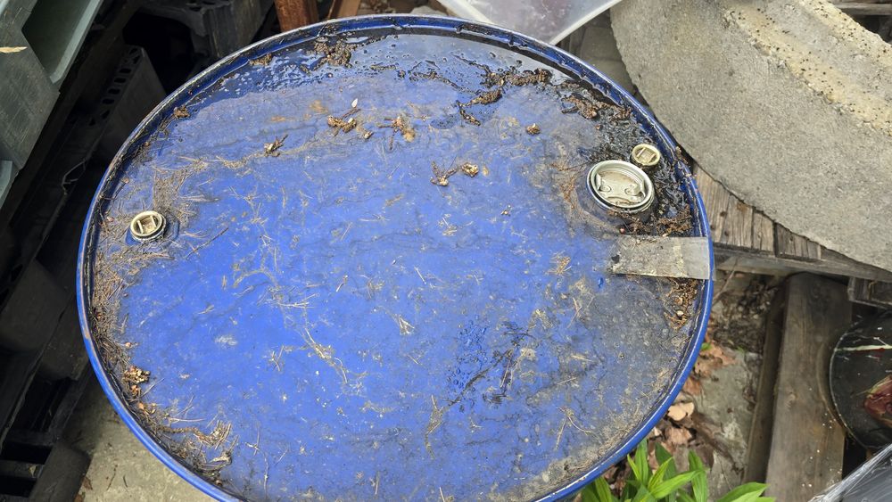 Beczki metalowe 200l