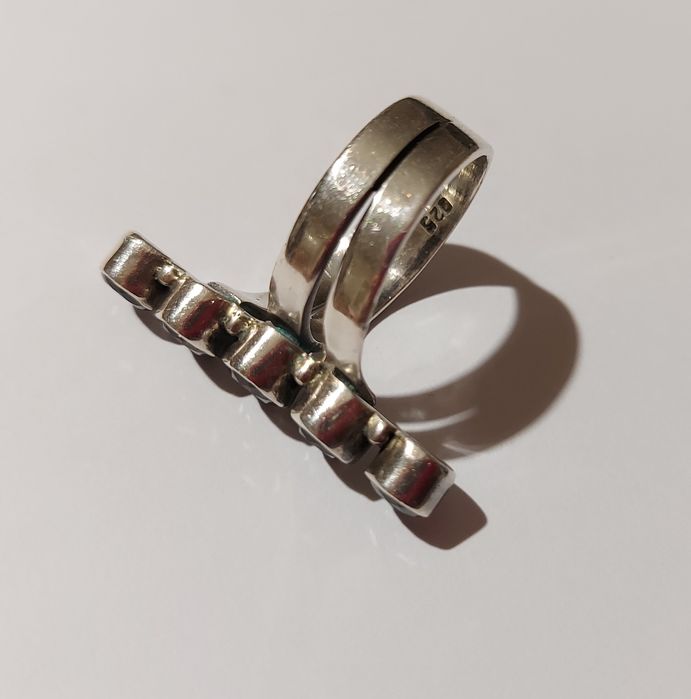 Piękny srebrny pierścionek kwarc dymny/topaz