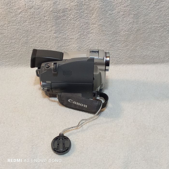 Canon máquina de filmar MV600