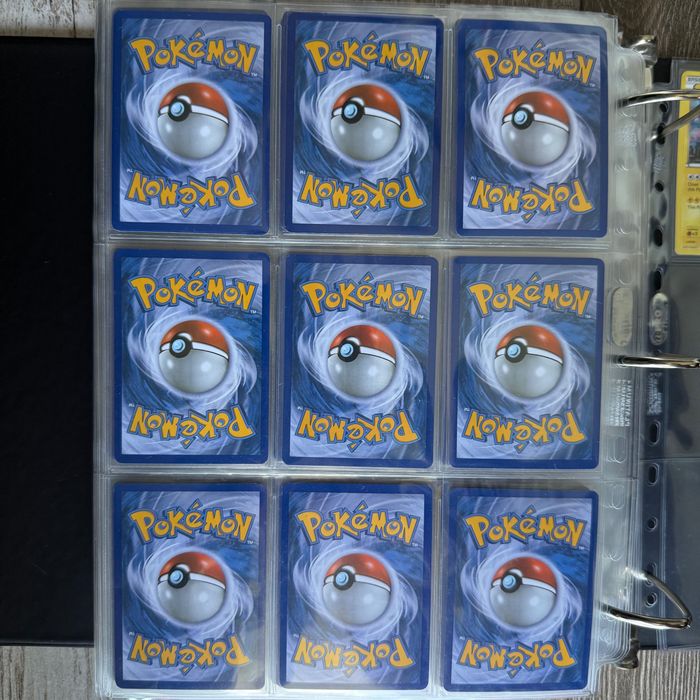 Pokemon Black and White Legendary Treasures Radiant Collection