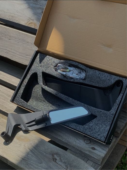 мото дзеркала strit 4