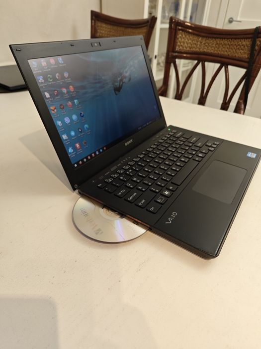 Ноутбук Sony Vaio SVS13