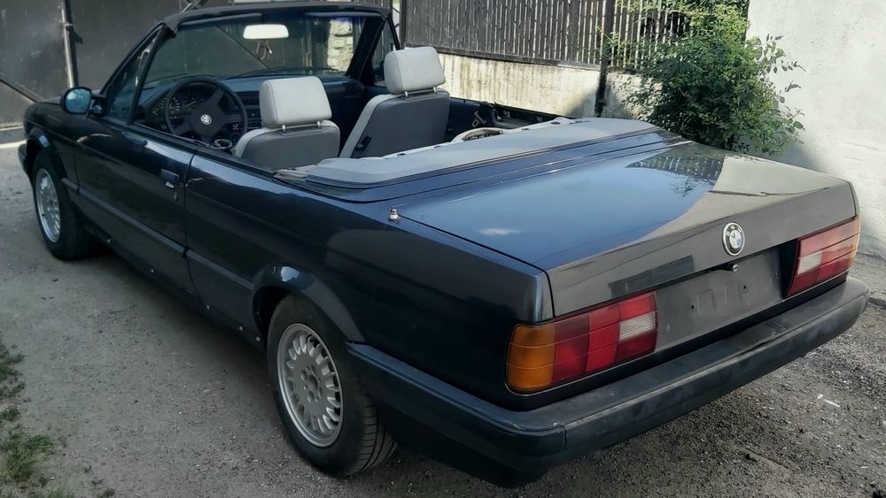 BMW E30 1991 photo 3