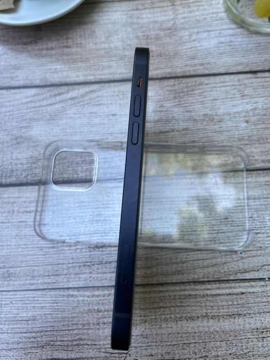 Vendo iphone 12.