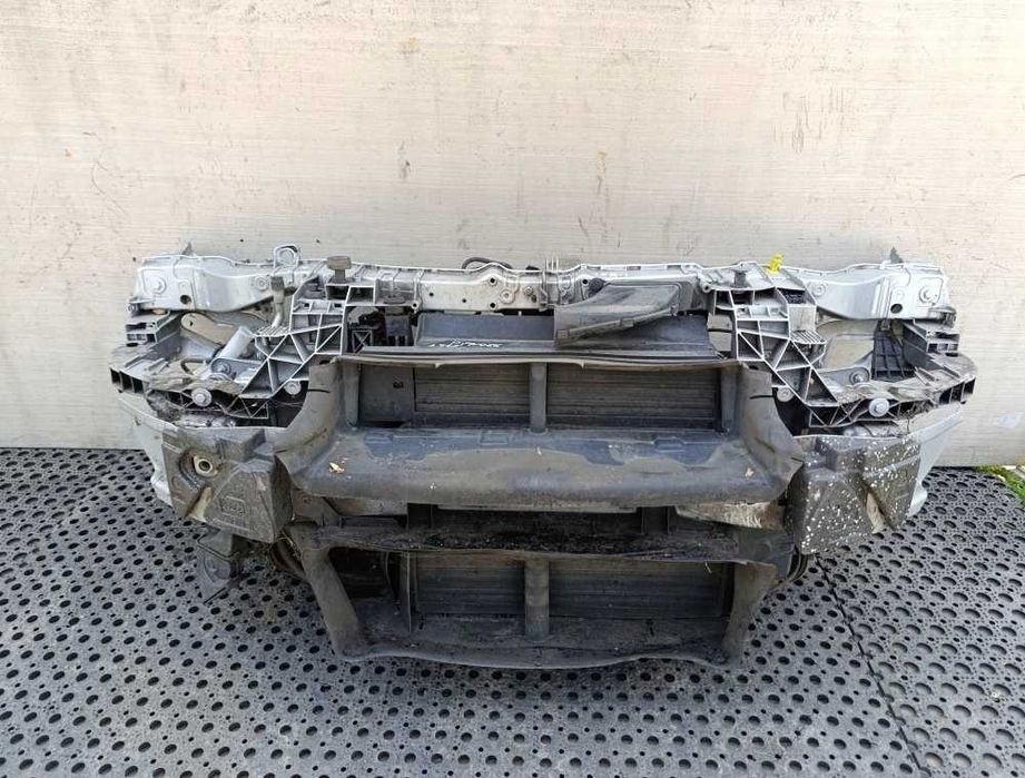 Панель передня Ford Focus Mk3 вентилятор разборка