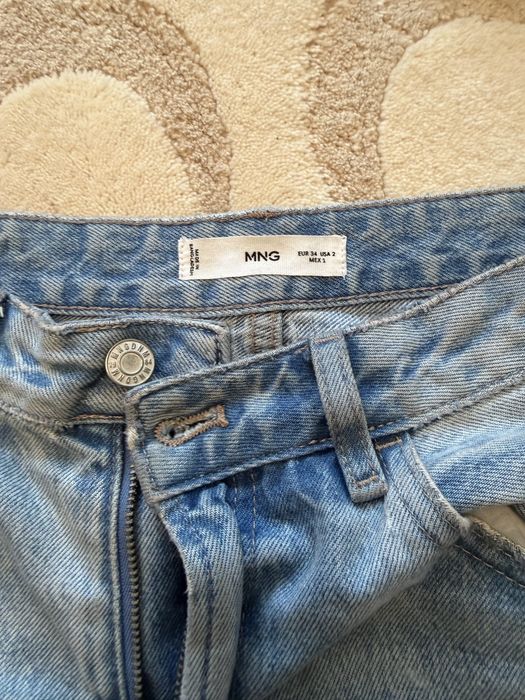 голубые джинсы MANGO 34 размер