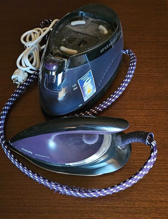 Ferro com caldeira/gerador de vapor ‎Philips PerfectCare Pure