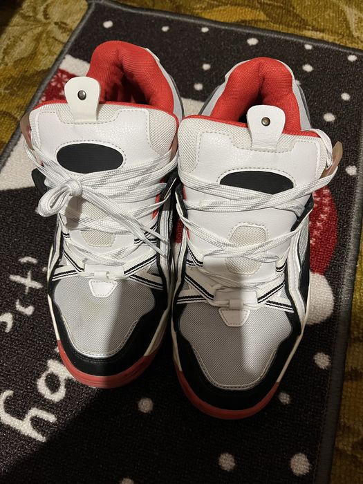 кросівки чоловічі