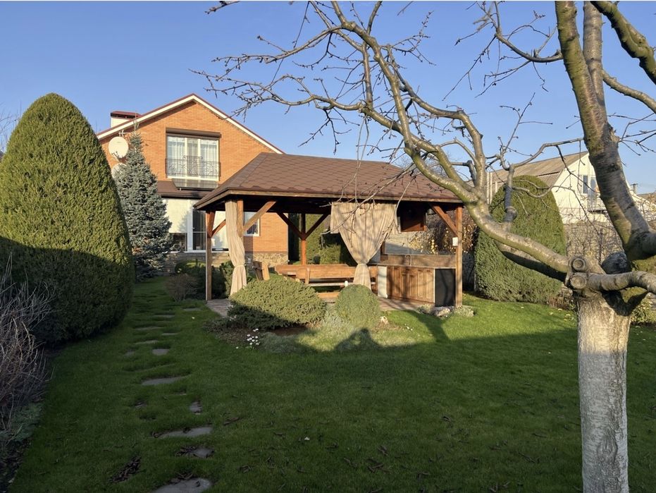 Продам дом Обуховка ул.Заречная  ,Лес