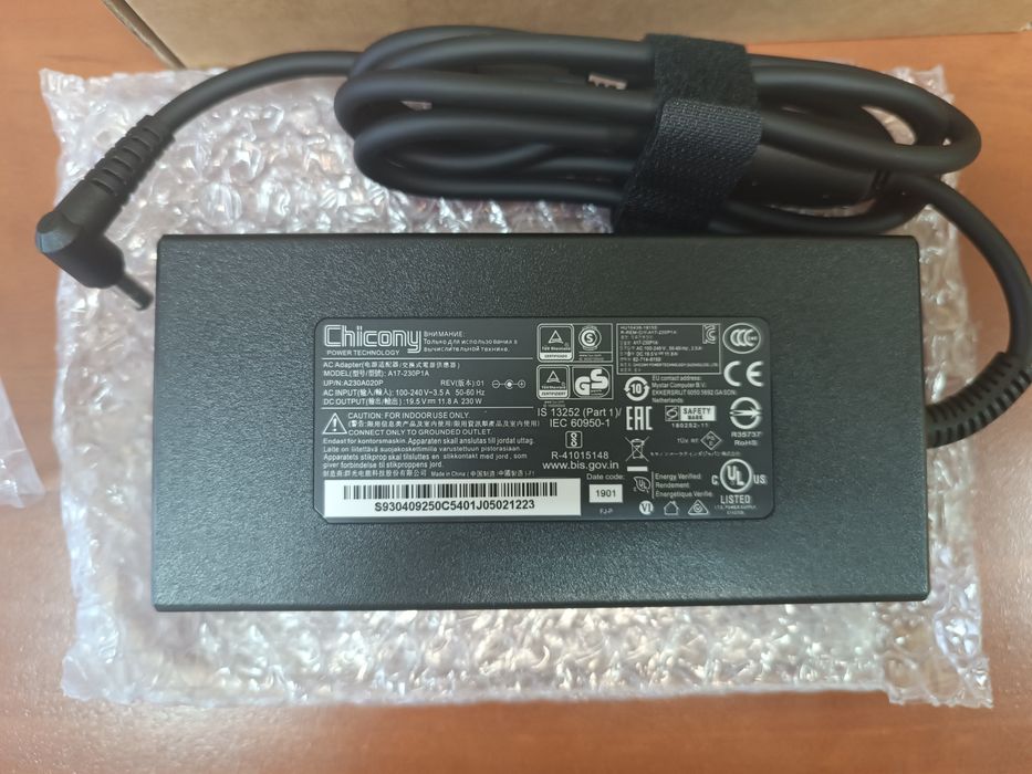 Блок питания Chicony 230W 5.5x2.5 19.5V 11.8A