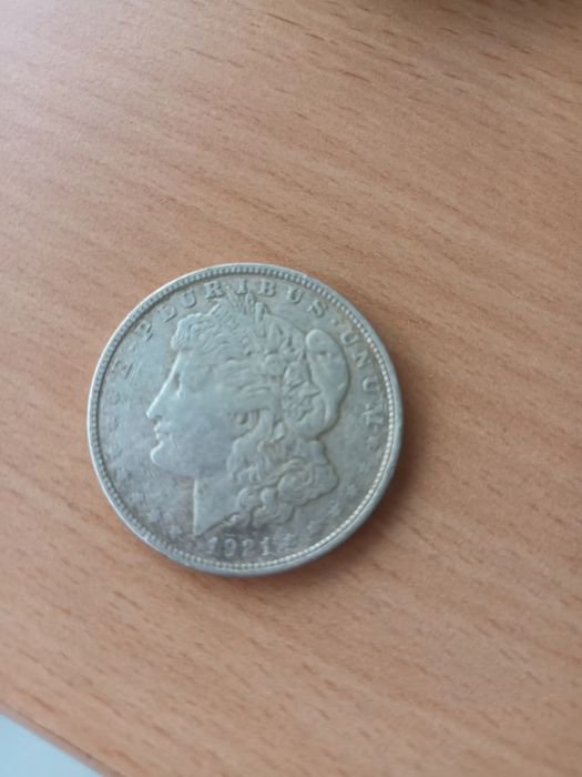 Moeda prata 1 dólar  1921