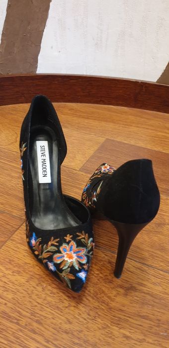 Szpilki czarne Steve Madden 39