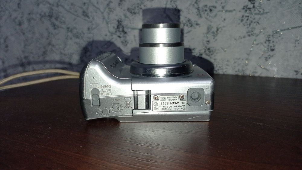 Фотоапарат Canon PowerShot A560